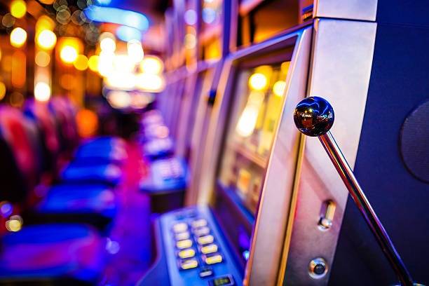halte4d slot category navigation showing sportsbook, live-dealer, slots, and esports